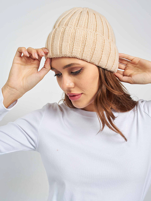 Шапка вязаная из шерсти мериноса с отворотом и флисовой подкладкой 