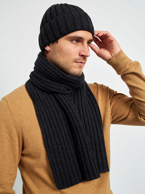 Шарф вязаный из шерсти мериноса