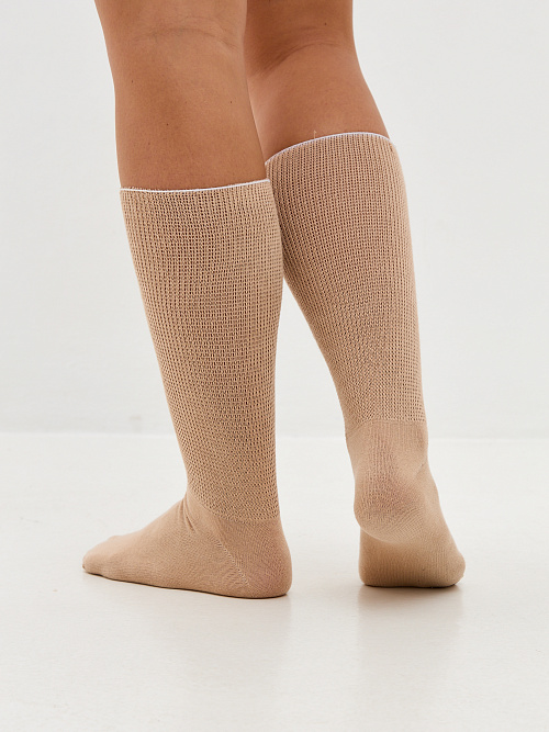 Носки из хлопка с ослабленной резинкой (подходят на полную ногу) 