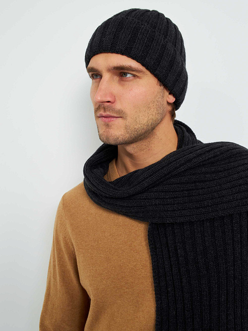 Шарф вязаный из шерсти мериноса