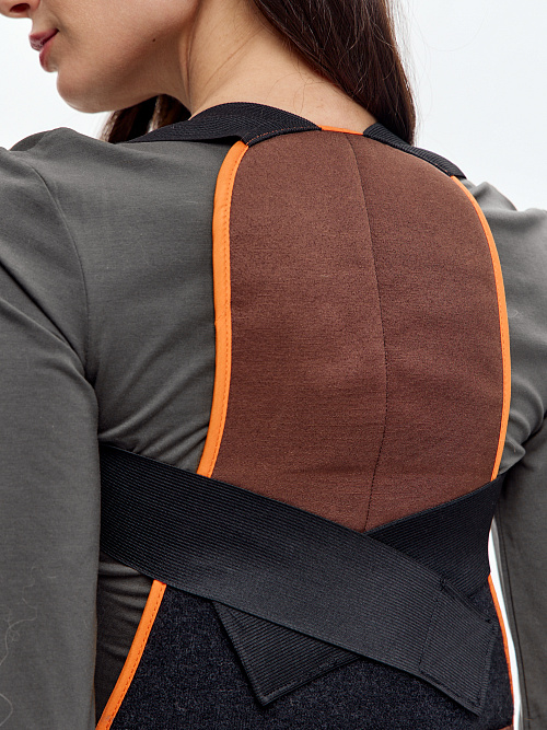 Столб-корсет согревающий на спину из верблюжьей шерсти с медной нитью 