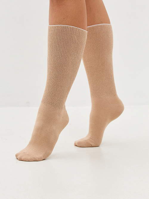 Носки из хлопка с ослабленной резинкой (подходят на полную ногу) 